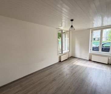 Rez de chaussée - Appartement pratique et abordable avec place de p... - Photo 3