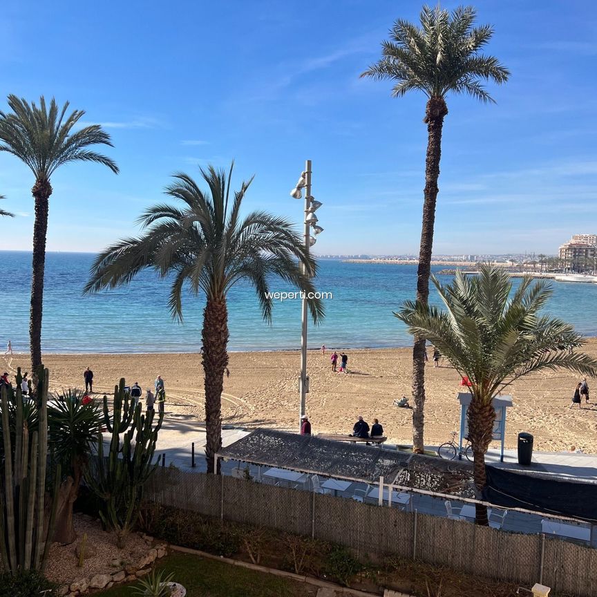 Apartment in Torrevieja, playa del cura, for rent - Photo 1
