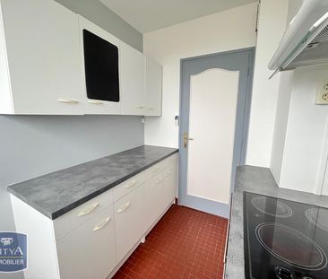 Location Appartement 2 pièces 46m² BOURGES 18000 - Photo 5