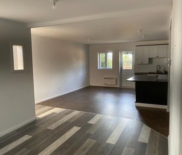 Beau 6 1/2 Grandes-Piles (Shawinigan) - Photo 2