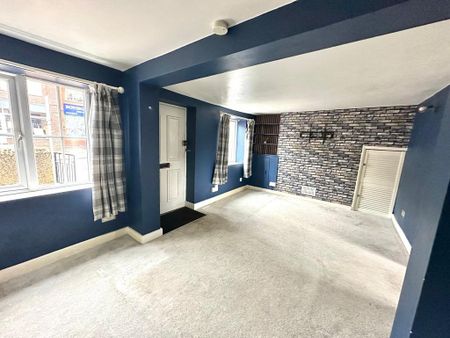 3 bedroom end of terrace house to rent - Photo 2