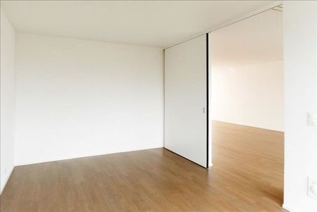 Modern apartment near the train station - Foto 2