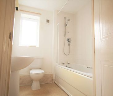 Apartment to rent on - Photo 4