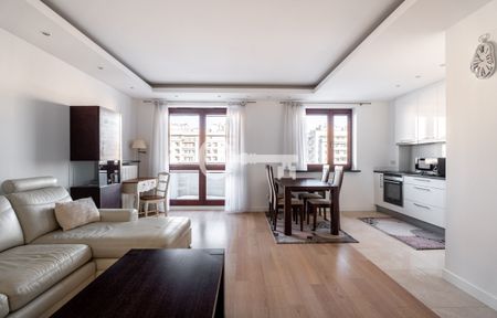 Warszawa, Ursynów, Ursynów Natolin, Aleja Komisji Edukacji Narodowej - Photo 3