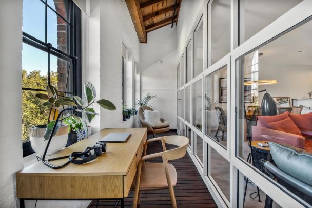 411/181 Lawson Street, - Photo 1