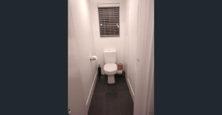 FURNISHED TWO BEDROOM RENOVATED UNIT - WALK TO BEACH! - Photo 2