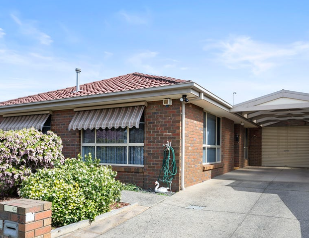 2A Hampden St, Redan VIC 3350 - House For Rent | Domain - Photo 1