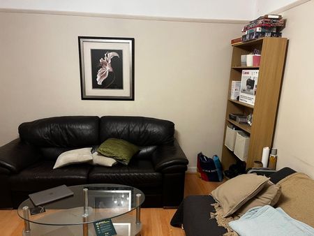 Room in a Shared Flat, Clowes House, SW4 - Photo 2