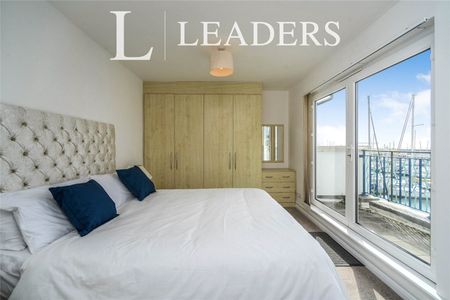 4 bedroom apartment to rent Merton Court, The Strand, Brighton, BN2 - Photo 3