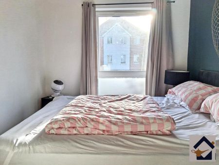 3 bedroom terraced house to rent - Photo 5