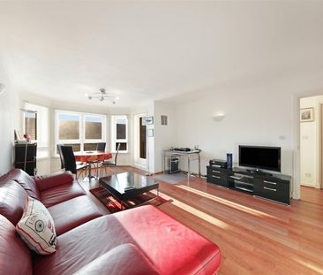 Hera Court, Homer Drive, London - Photo 2