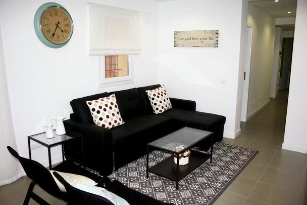 Calle del Arenal, Madrid, Community of Madrid 28013 - Photo 1