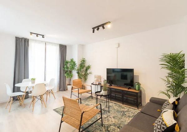 Carrer dels Salvador, Barcelona, Catalonia 08001