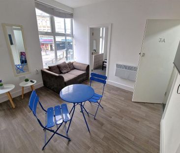 1 bedroom house to rent - Photo 2