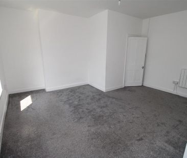 2 bedroom house to rent - Photo 1