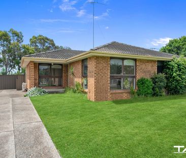 FAMILY HOME WITH POOL! - Photo 5