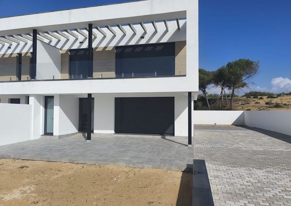 Alquiler de piso en Calle Mar Cantábrico s/n