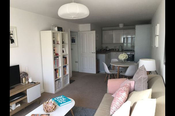 1 Bed Flat, Carfax House, SE20 - Photo 1