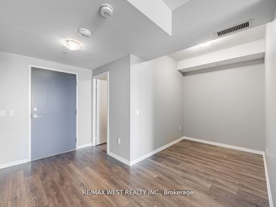 For Lease - 3237 Bayview Avenue Unit# 305, Toronto, Ontario - Photo 1