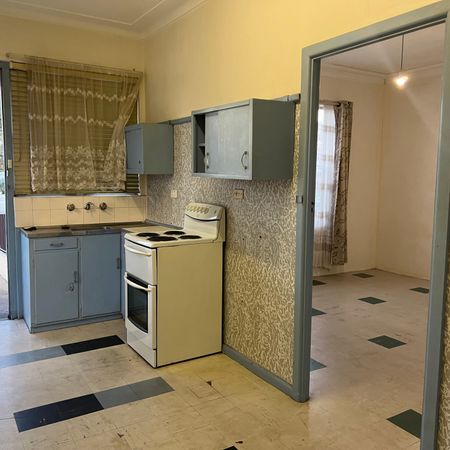 Unit 1, 22 Shellharbour Road, Port Kembla - Photo 3