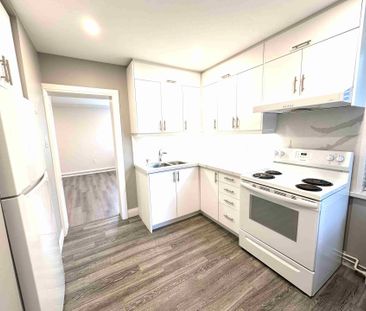 For Lease - 62 Fifth Street Unit# 1, Toronto, Ontario - Photo 5