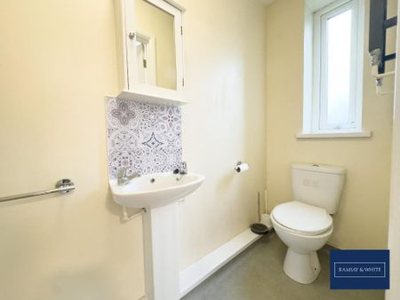 1 bedroom flat to rent - Photo 5