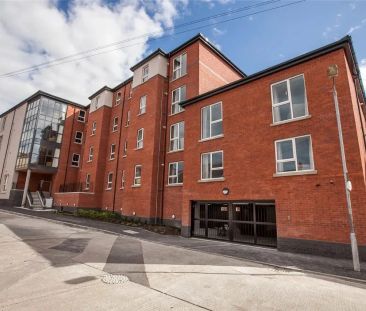 Two Bedroom Apartment At Windsor Road Residence - Photo 1