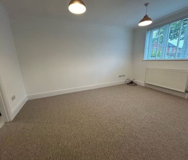 2 Bedroom - Winchester Road, Bishops Waltham - Photo 5