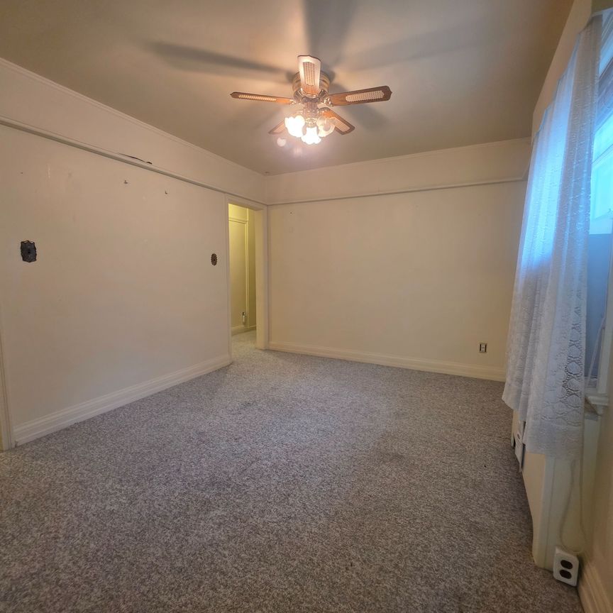 For Lease - 32 Meadowview Avenue, Markham, Ontario - Photo 1