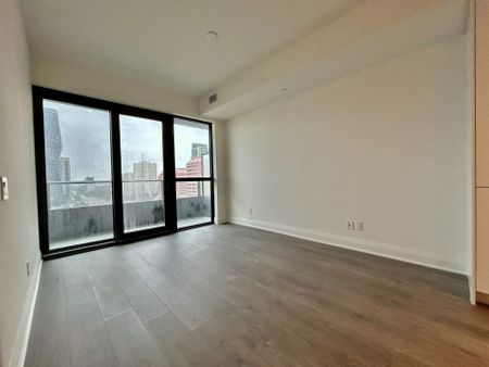 For Lease - 2 Erskine Road Unit# 1611, Mississauga, Ontario - Photo 2