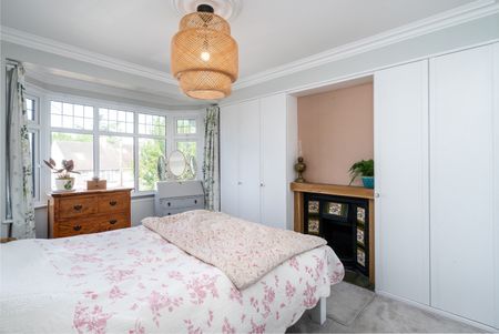 3 Bed Semi-Detached House, Grange Road, SE19 - Photo 3