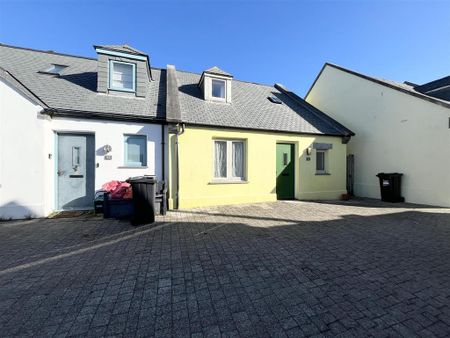 2 bedroom semi-detached house to rent - Photo 5