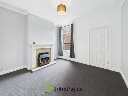 2 bedroom terraced house to rent - Photo 2