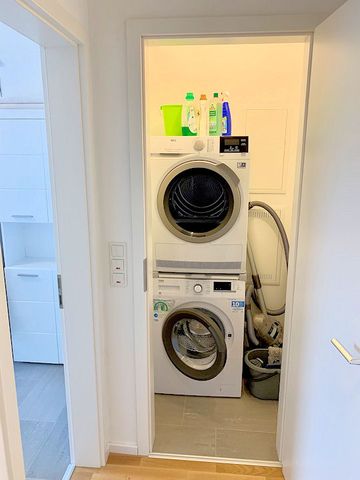 Miete inkl. Nebenkosten: 1.290 € pro Monat, plus Strom, inkl. Heizung - Photo 2