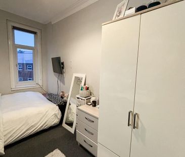 7 bedroom house to rent - Photo 4