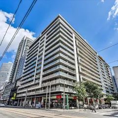 1 room apartment of 137m² in Gatineau - Photo 2