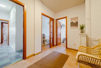 Avenida del Llano Castellano, Madrid, Community of Madrid 28034