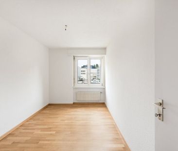 central city apartment with balcony - Foto 4