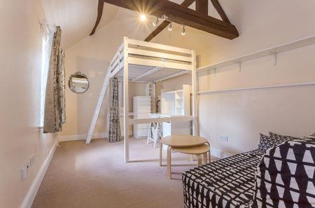 Studio to rent - Photo 2