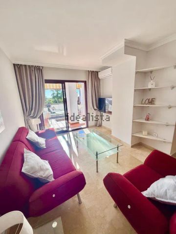 Alquiler de piso en Calle Sierra Cazorla, 2 - Photo 2