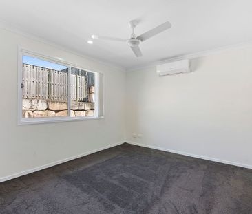 Stunning Family Home in The Heights - Photo 3