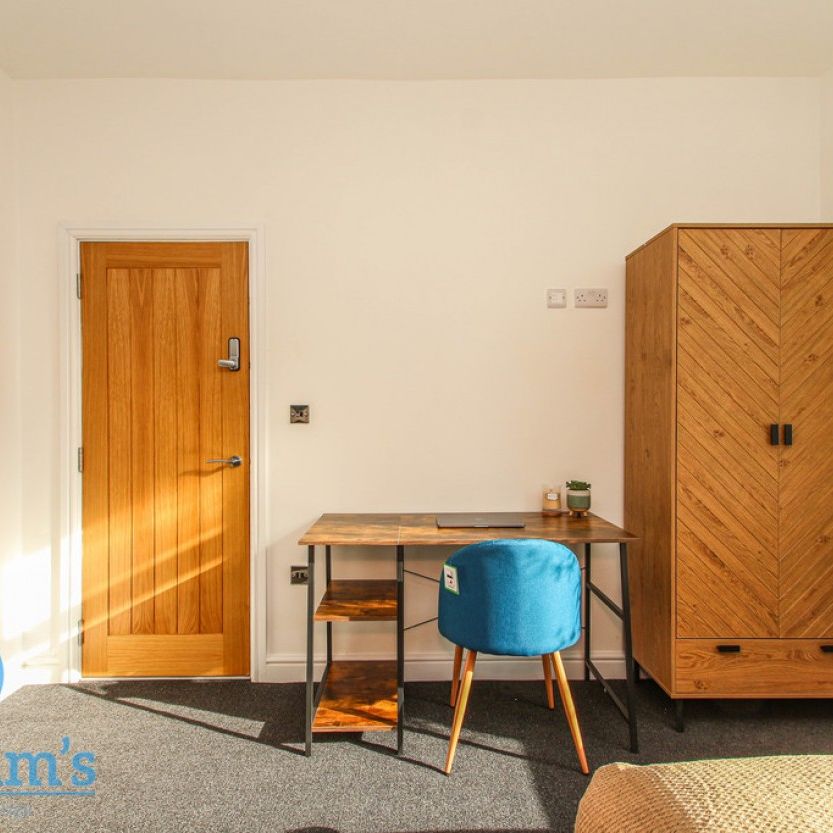 1 bed Studio for Rent - Photo 1