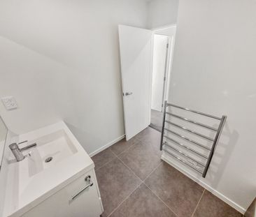 ALMOST BRAND NEW IN HENDERSON - Photo 5