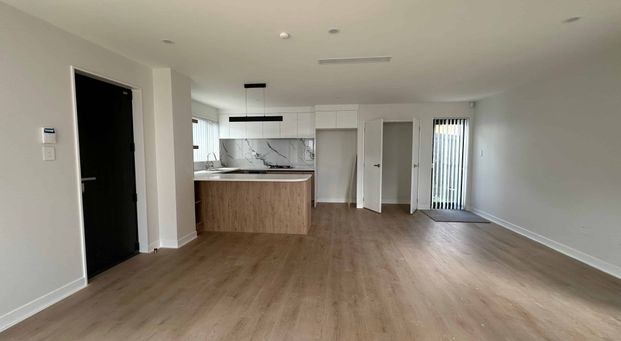 Brand New Family Home in Albany - Photo 1