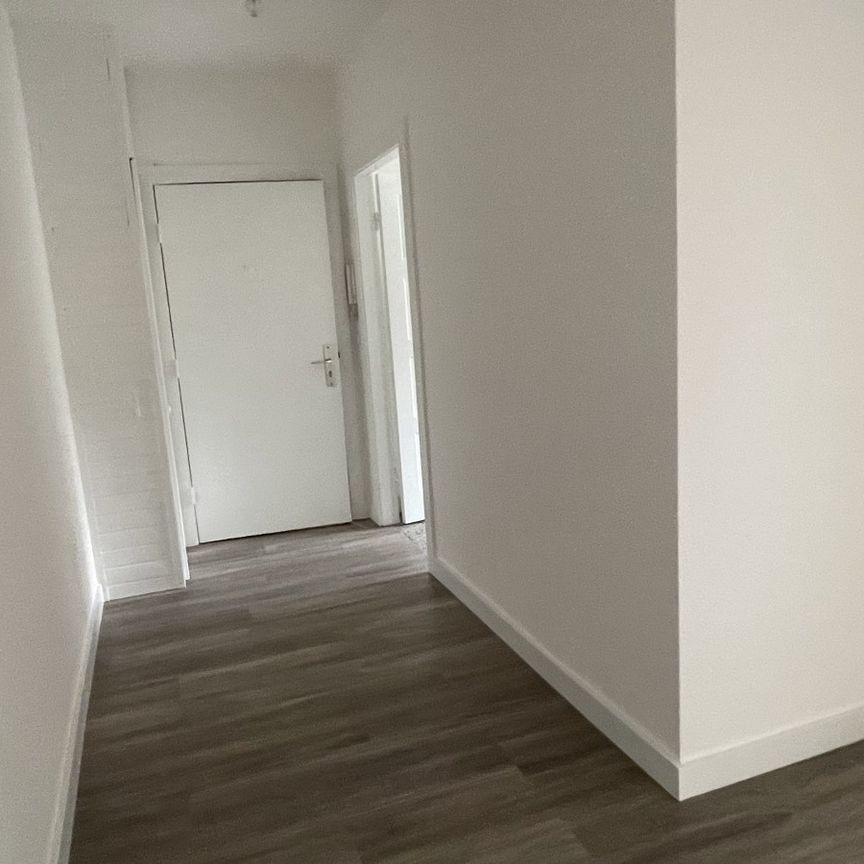 2 - Zimmer- Wohnung in Hamburg-Hamm (Ebelingplatz 3) - Foto 1