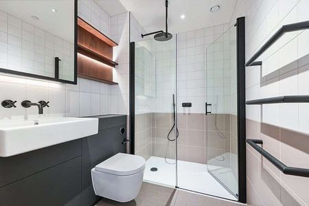 A stunning new apartment in The Founding, Canada Water’s flagship newbuild development. - Photo 4