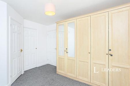 2 bedroom terraced house to rent - Photo 5