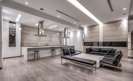 For Lease - 1030 King Street Unit# 318, Toronto, Ontario - Photo 3