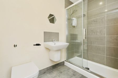 Fitzalan Road - Photo 2