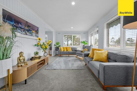 RENOVATED HOME WITH PARK FRONTAGE - Photo 3